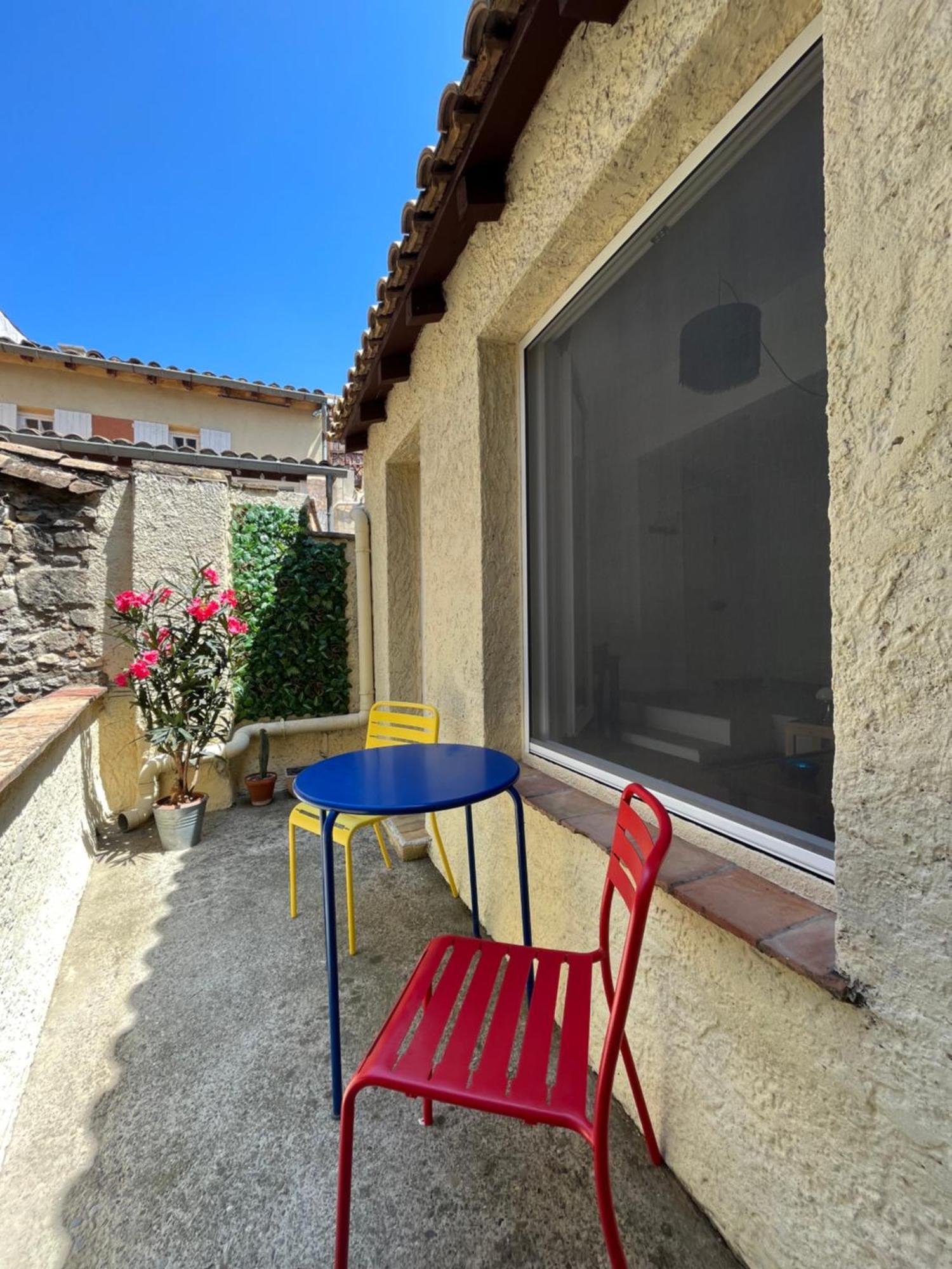 Studio Avec Terrasse Sur Cour, Authentique, Calme Avignone Esterno foto